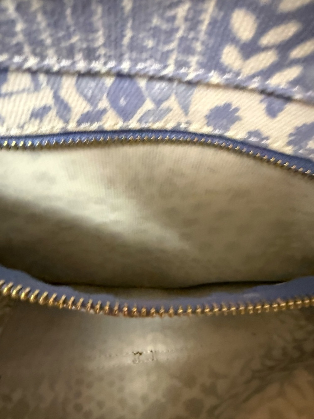 Vineyard Vines Blue Painted Rattan Daypack Backpack. - Picture 11 of 11
